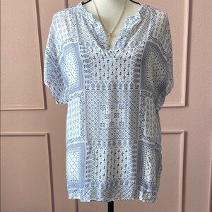 Caslon Blue and White Short Sleeve Shirt Size M